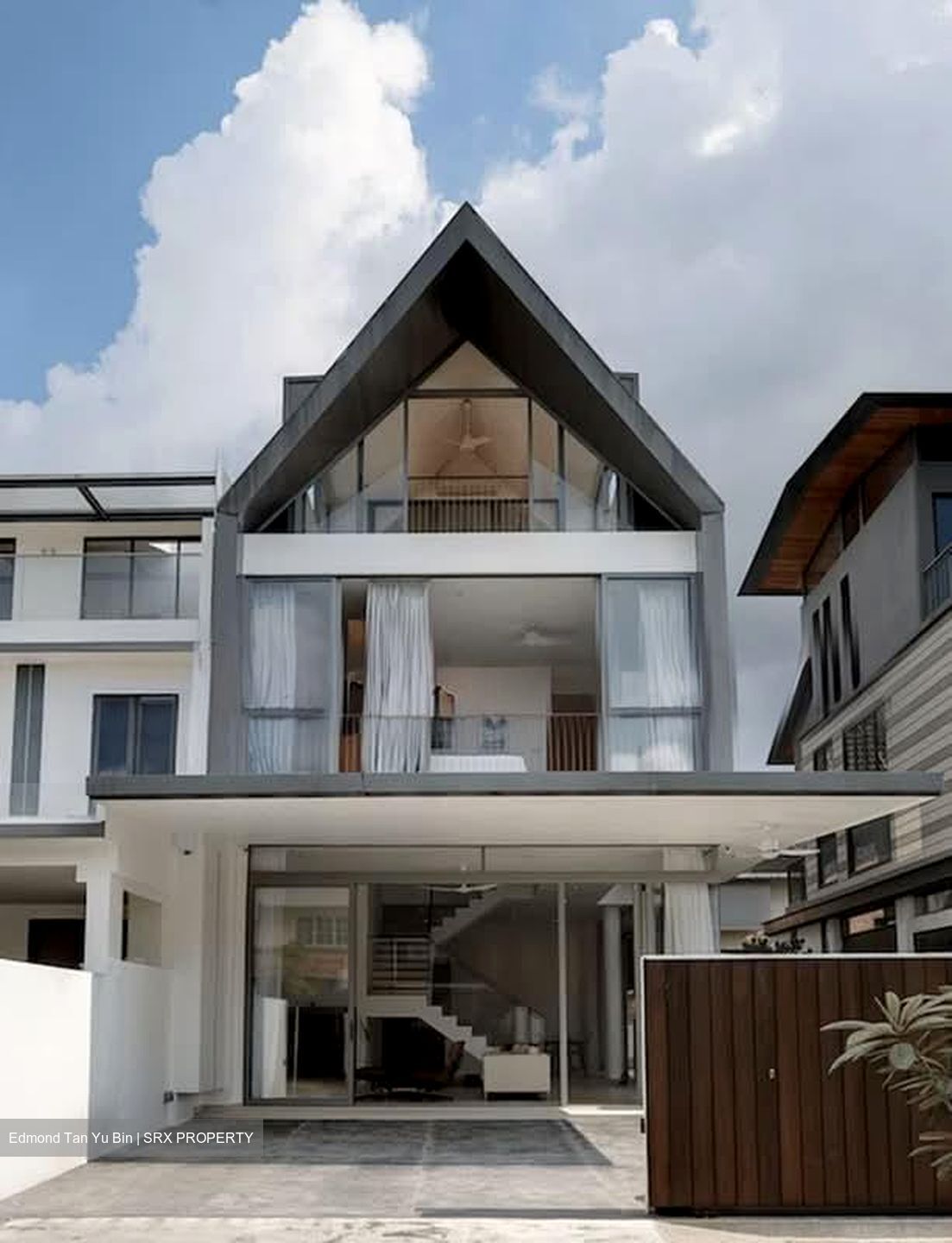 Tampines Road (D19), Terrace #603730731